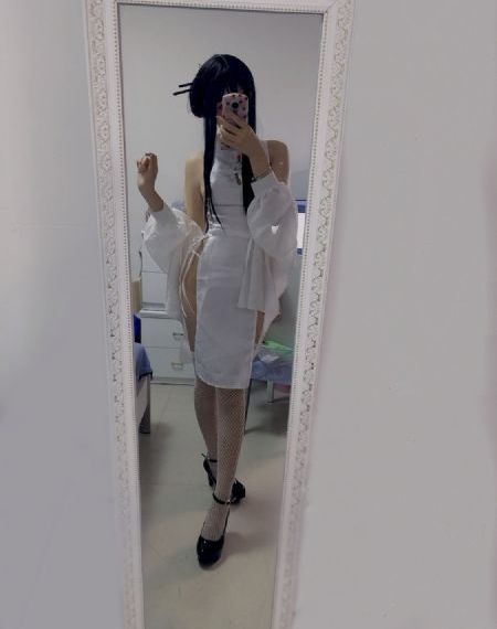 地狱魔窟之摧残警花_国语版高清
