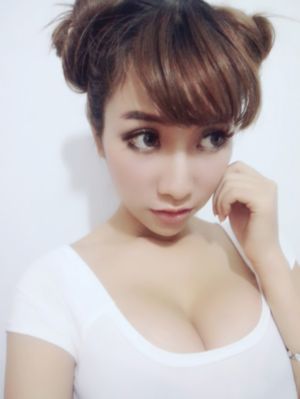 《为女人花钱》短剧_国产剧高清视频播放