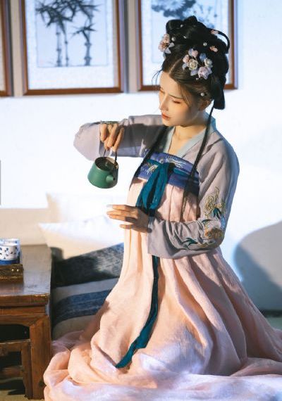 向日葵的绽放动漫牛头人是哪一集_BD英语超清在线观看