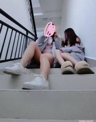 丰满的女老板艳遇2_超清最新电影在线观看