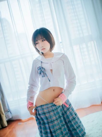 扒开双腿猛进入jk校花免费网站_高清高清在线观看
